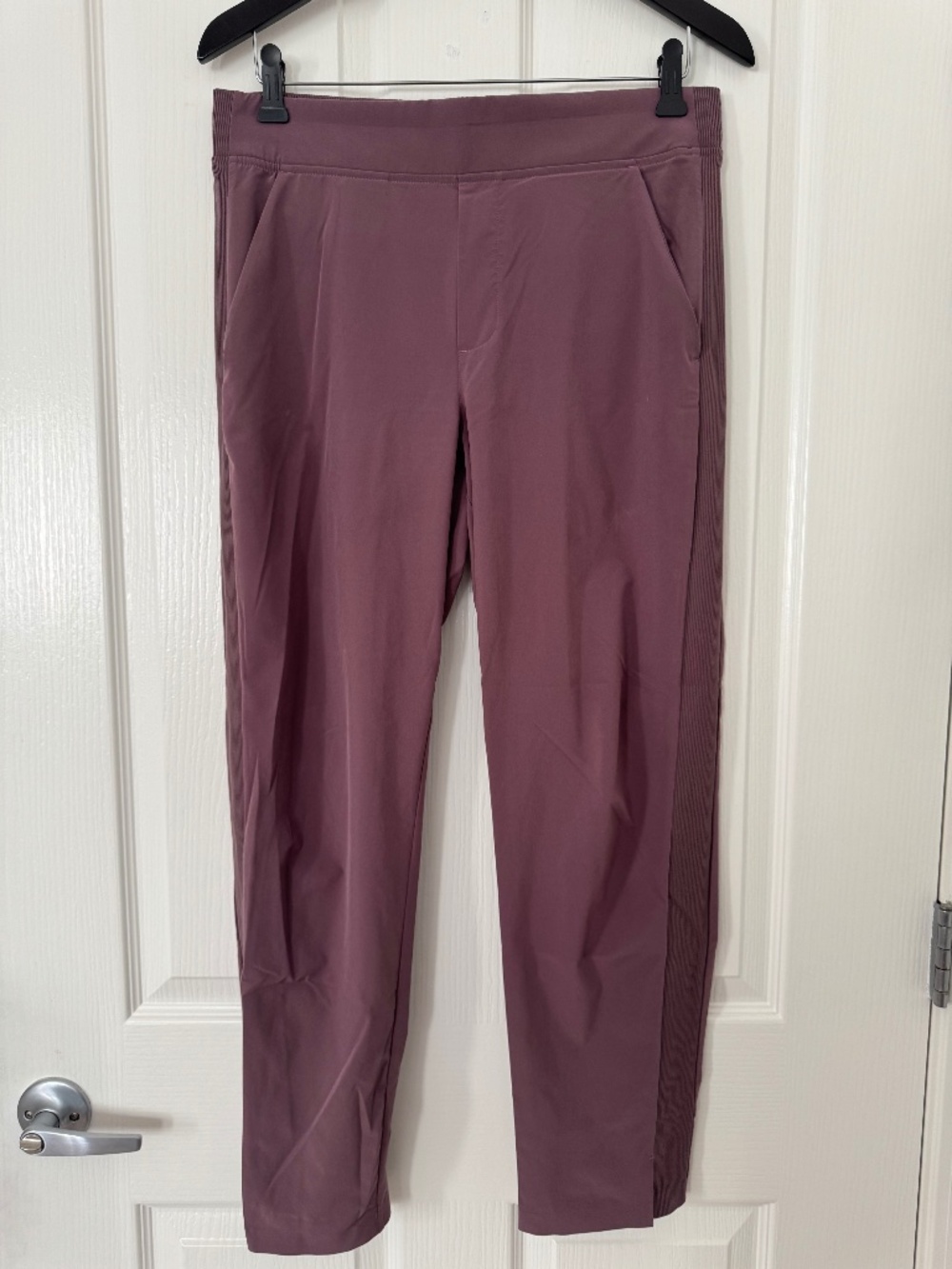 ATHLETA Brooklyn Ankle Pant - 8